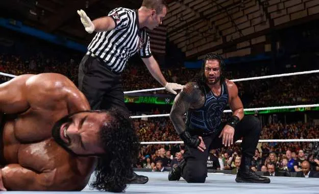 reigns MITB Roman Reigns amenaza a las nuevas estrellas de WWE