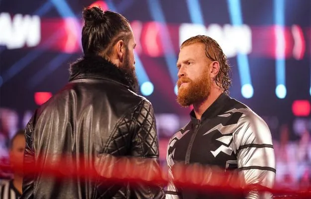 Rollins Murphy se rebela en WWE Raw