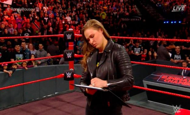 Ronda Rousey WWE Primera imagen de Ronda Rousey en la película Mile 22