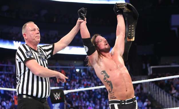 AJ Styles retiene el WWE Championship en Smackdown Live