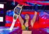 WWE Fastlane 2019: Asuka derrota a Mandy Rose