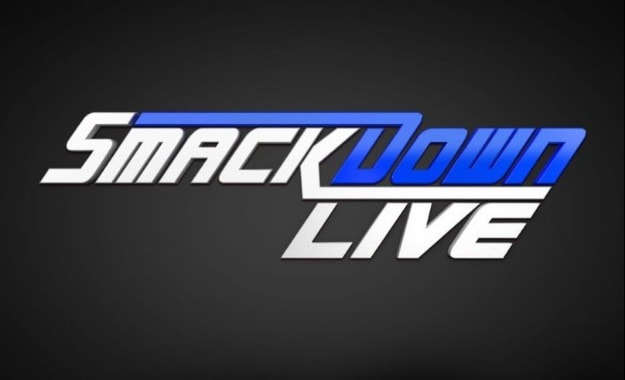 Protagonistas de WWE Smackdown Live Luchadora de SmackDown pierde un diente en la gira Europea