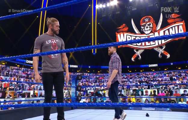 Edge analiza su futuro en WWE SmackDown